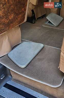 Минивэн Chevrolet Express 2011 в 