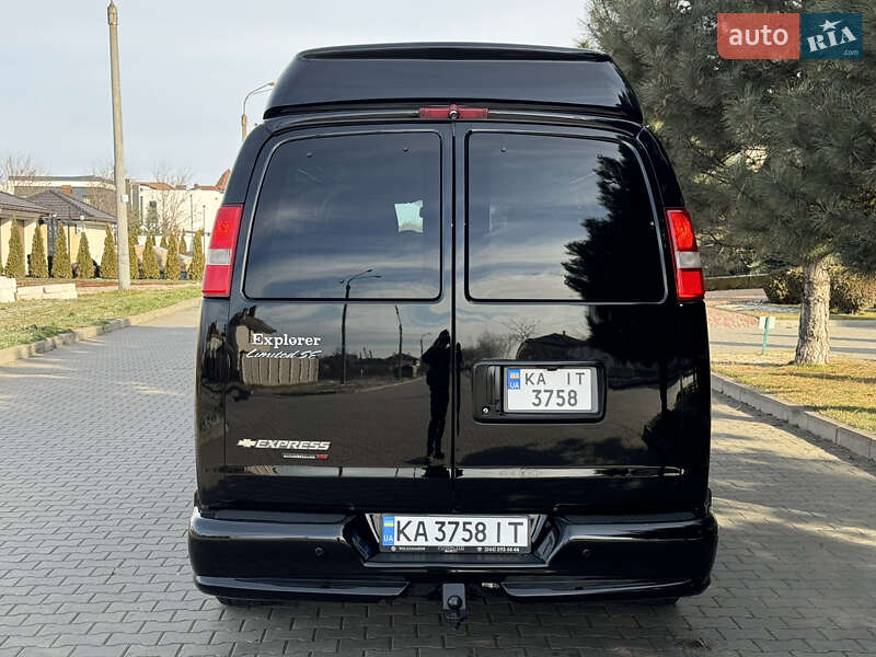 Минивэн Chevrolet Express 2013 в Киеве