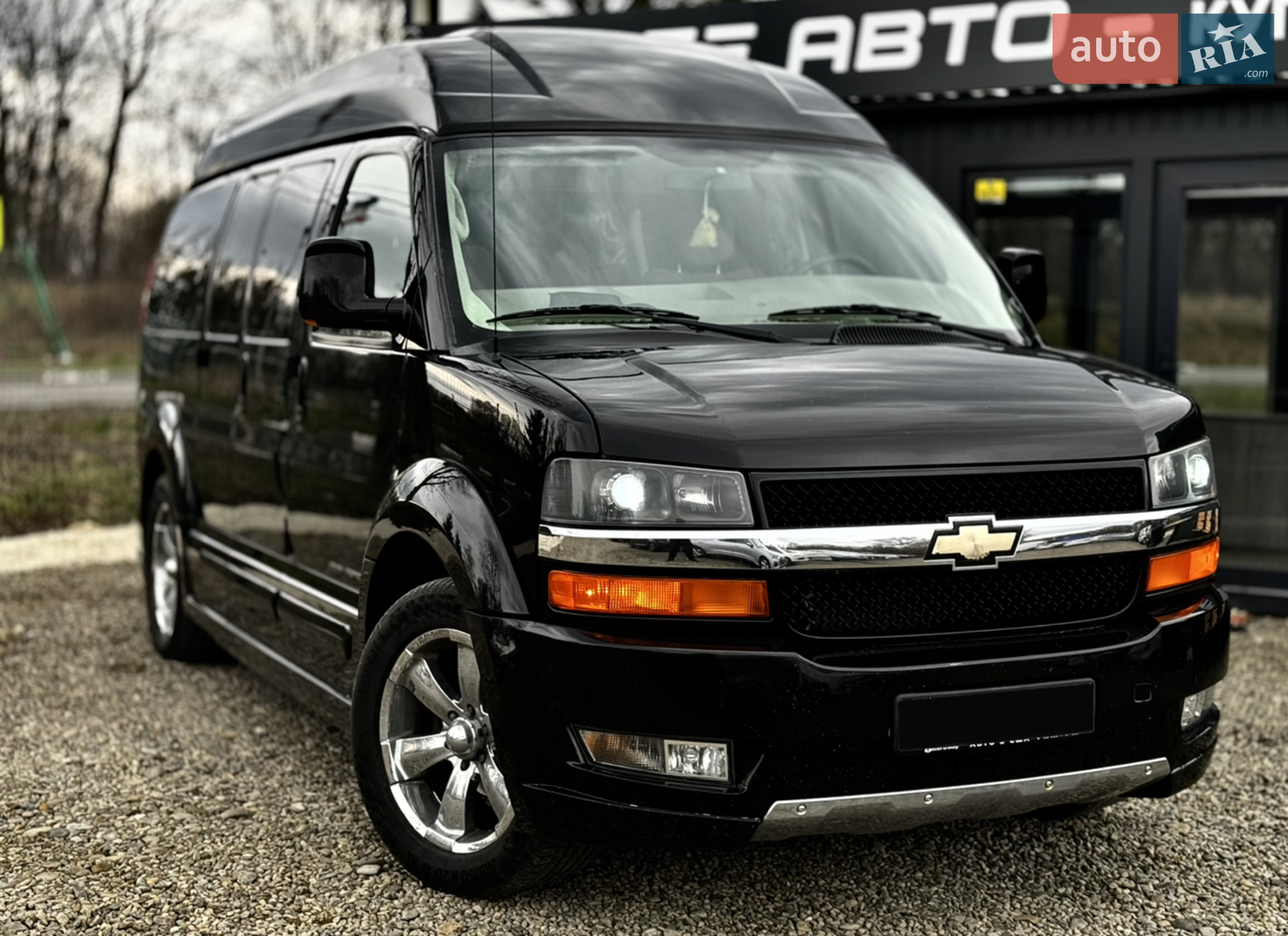2010 Chevrolet Express - мініатюра 3