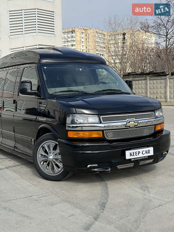 Мінівен Chevrolet Express 2013 в Одесі