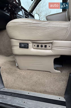 Минивэн Chevrolet Express 2013 в 