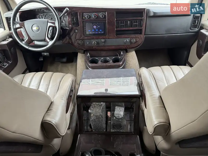 Chevrolet Express 2013