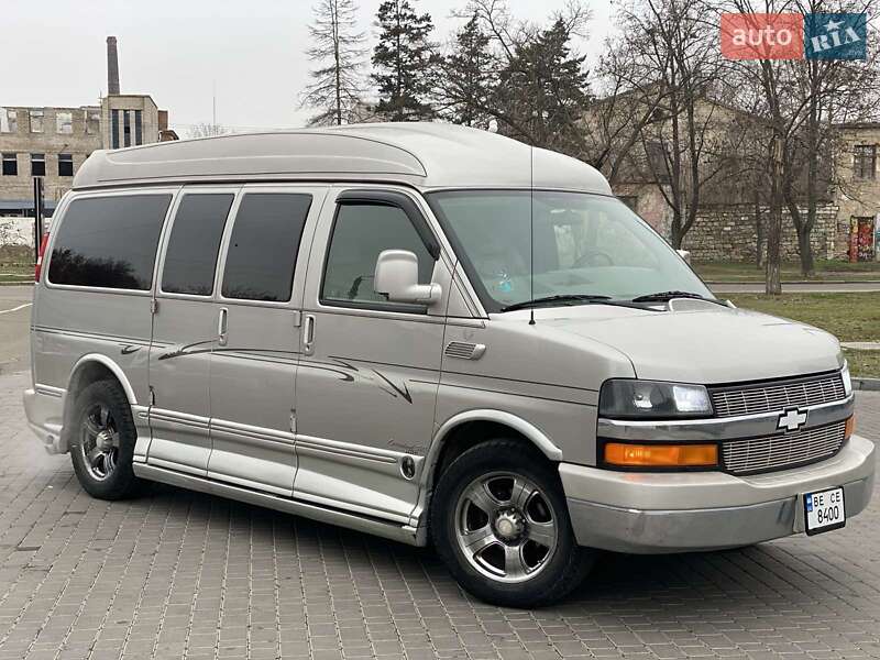 Минивэн Chevrolet Express 2006 в Одессе