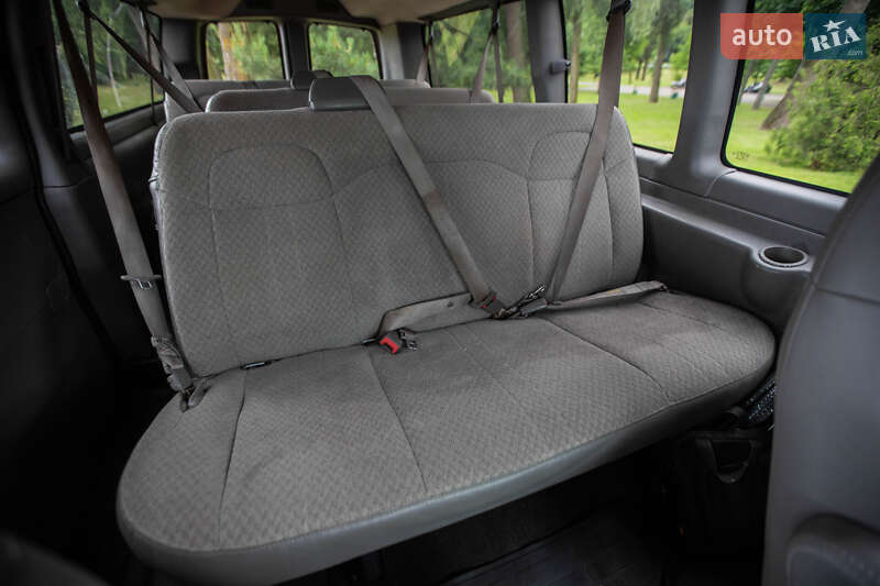 Минивэн Chevrolet Express 2018 в Киеве фото 30 Минивэн Chevrolet Express 2018 в Киеве