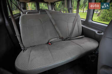 Минивэн Chevrolet Express 2018 в 