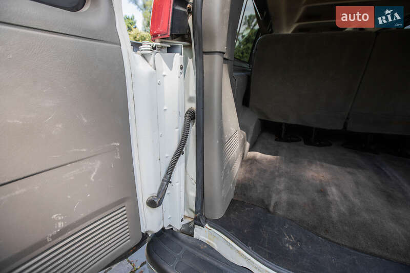 Минивэн Chevrolet Express 2018 в Киеве фото 50 Минивэн Chevrolet Express 2018 в Киеве