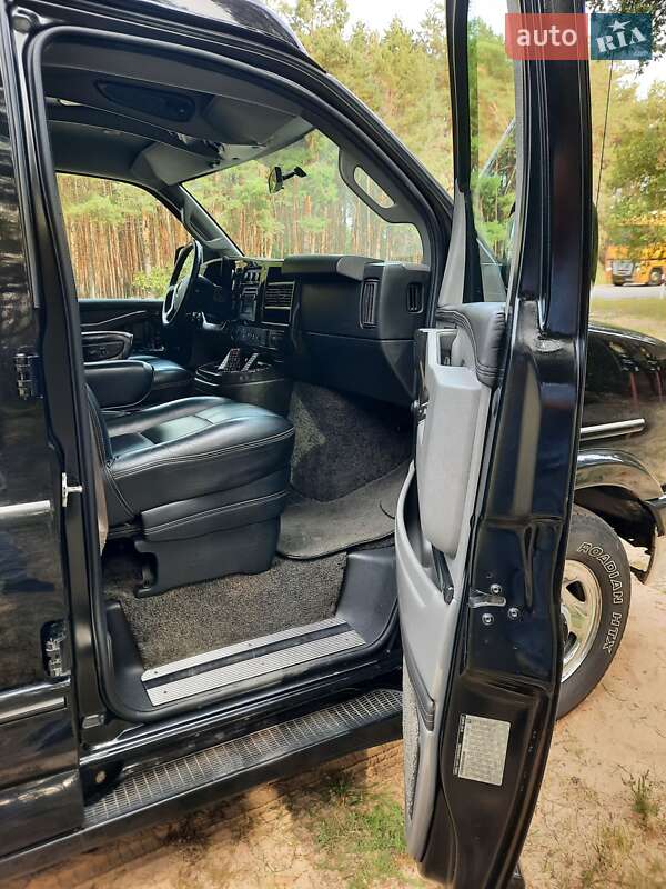 Мінівен Chevrolet Express 2017 в Світловодську фото 16 Мінівен Chevrolet Express 2017 в Світловодську