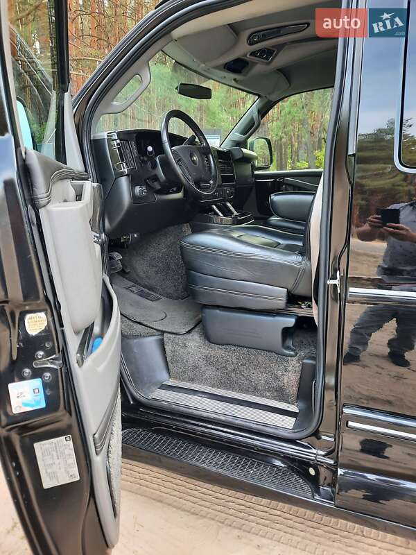 Мінівен Chevrolet Express 2017 в Світловодську фото 20 Мінівен Chevrolet Express 2017 в Світловодську