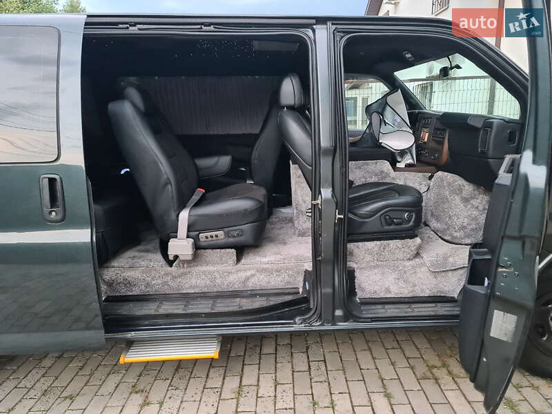 Минивэн Chevrolet Express 2017 в Днепре фото 61 Минивэн Chevrolet Express 2017 в Днепре