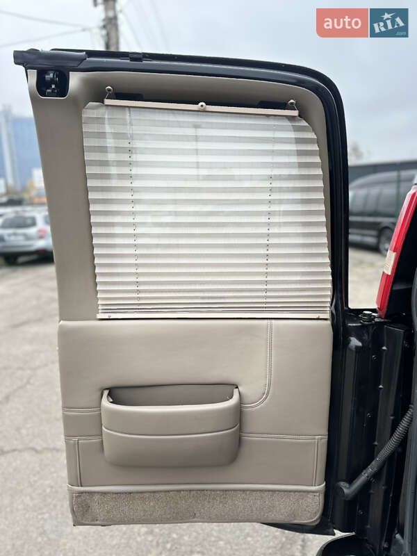 Мінівен Chevrolet Express 2012 в Києві