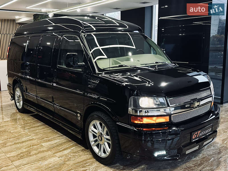 Минивэн Chevrolet Express 2013 в Киеве фото 5 Минивэн Chevrolet Express 2013 в Киеве