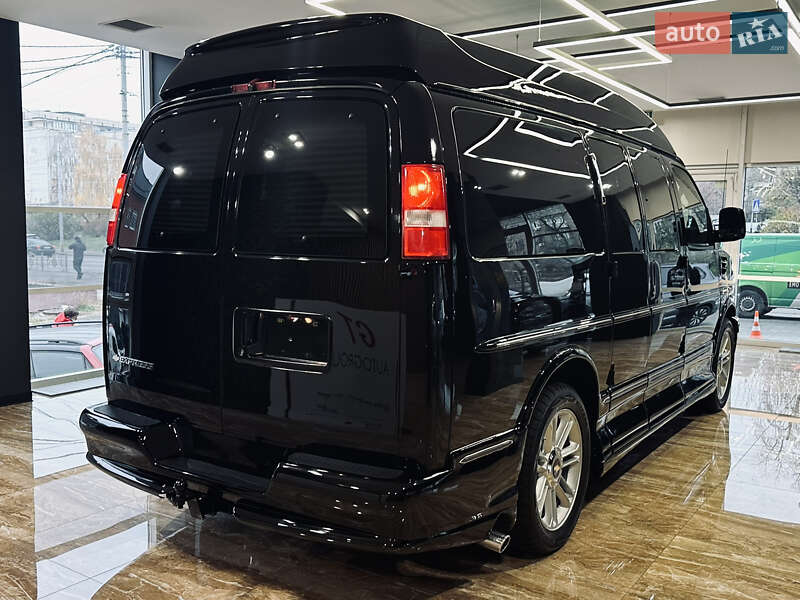 Минивэн Chevrolet Express 2013 в Киеве фото 9 Минивэн Chevrolet Express 2013 в Киеве