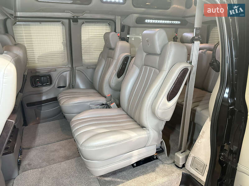 Минивэн Chevrolet Express 2013 в Киеве фото 39 Минивэн Chevrolet Express 2013 в Киеве