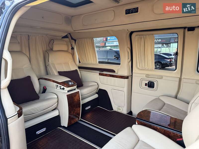 Мінівен Chevrolet Express 2008 в Києві