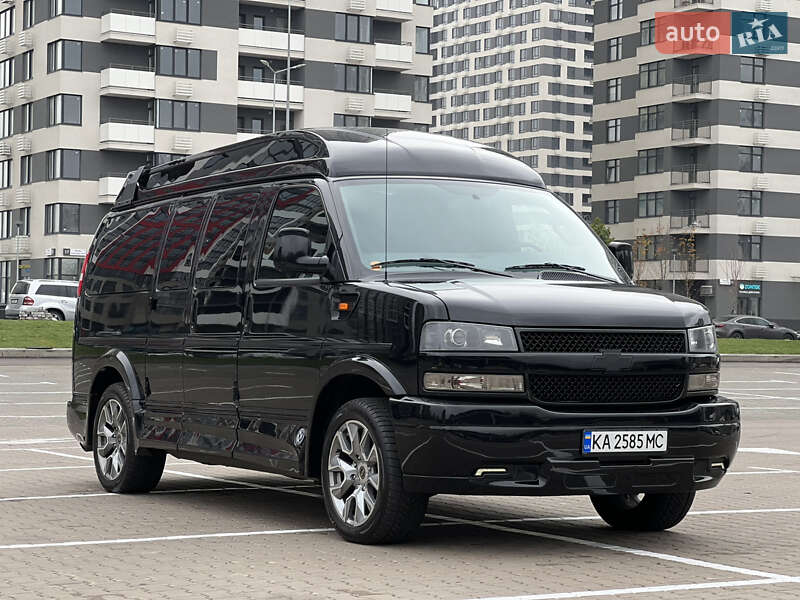 Мінівен Chevrolet Express 2022 в Києві фото 5 Мінівен Chevrolet Express 2022 в Києві