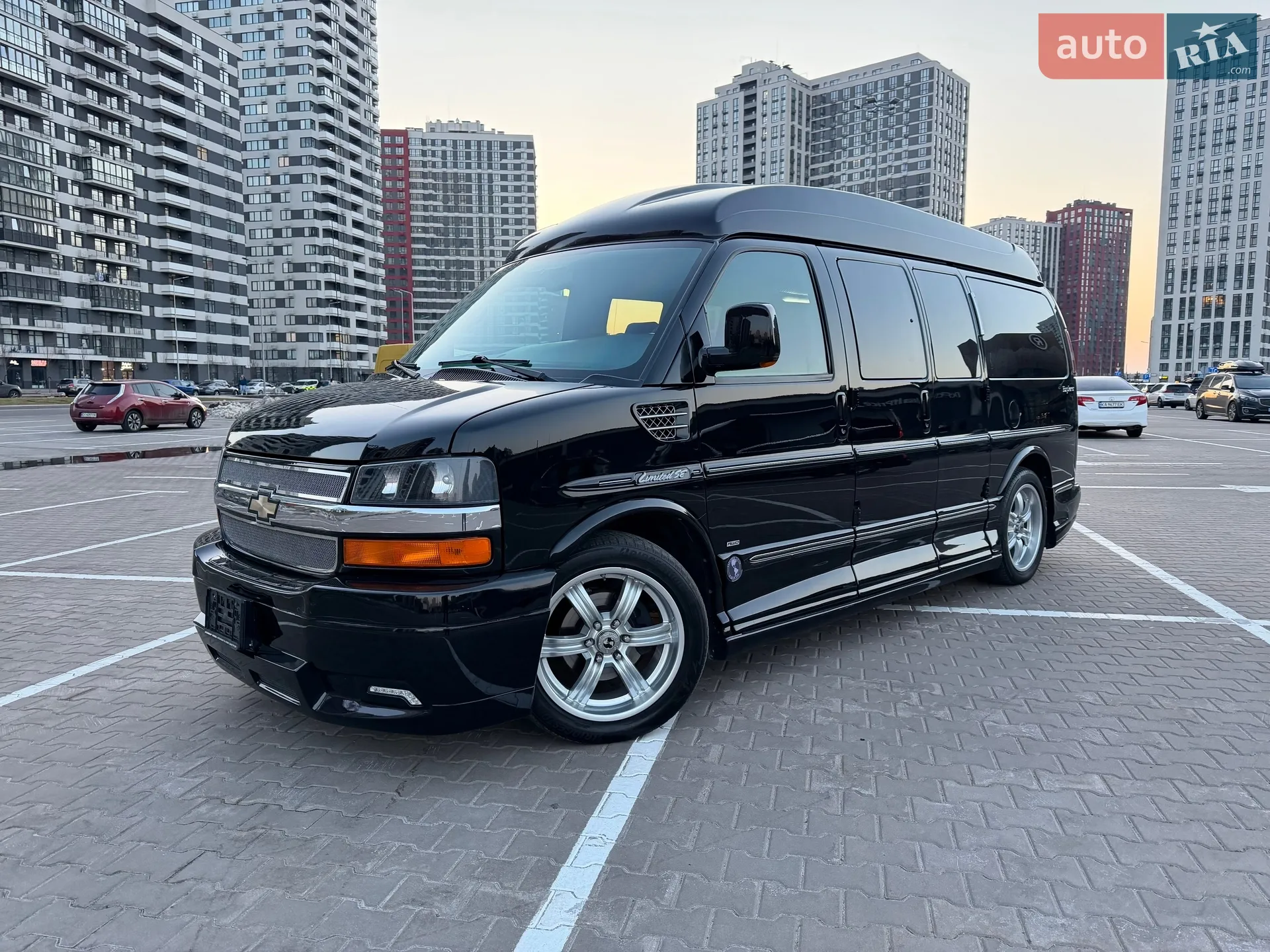 2010 Chevrolet Express - мініатюра 51