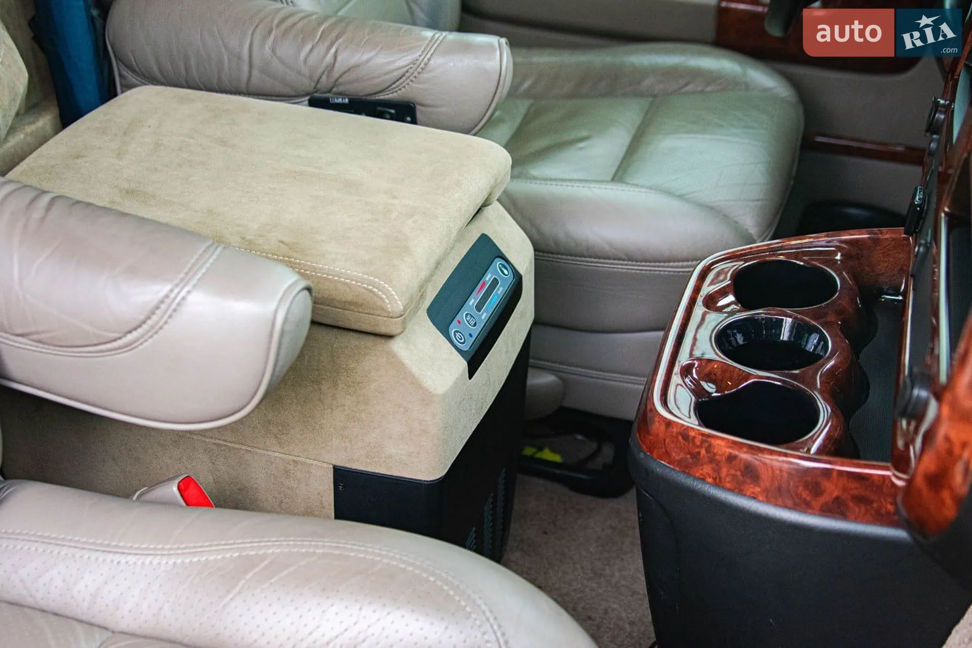 2012 Chevrolet Express - мініатюра 22