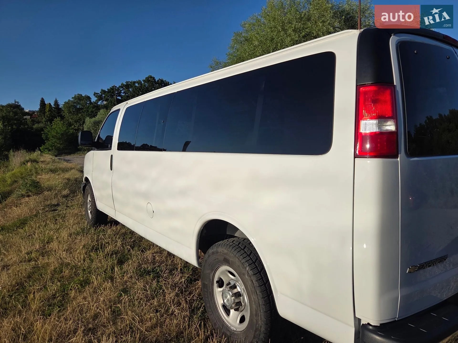 2018 Chevrolet Express - мініатюра 4