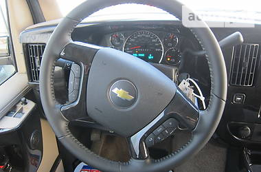 Минивэн Chevrolet Express 2019 в 
