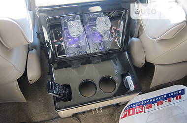 Минивэн Chevrolet Express 2019 в 