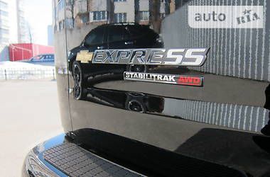 Минивэн Chevrolet Express 2019 в 
