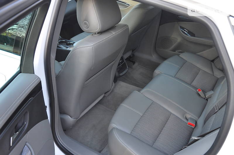 Седан Chevrolet Impala 2014 в Одессе