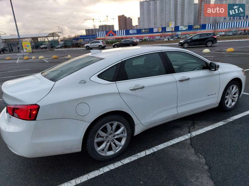 Седан Chevrolet Impala 2016 в Києві