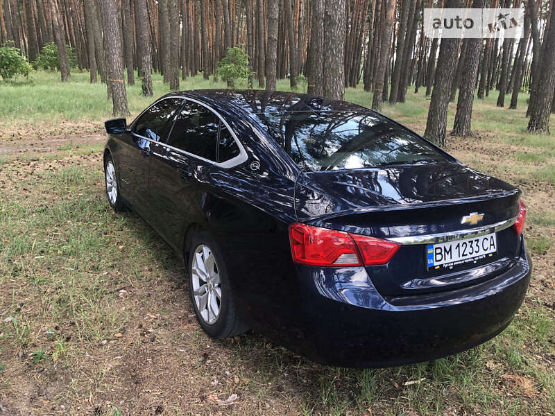Седан Chevrolet Impala 2016 в Сумах