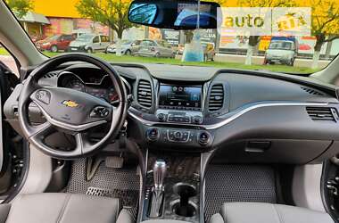 Седан Chevrolet Impala 2015 в Києві