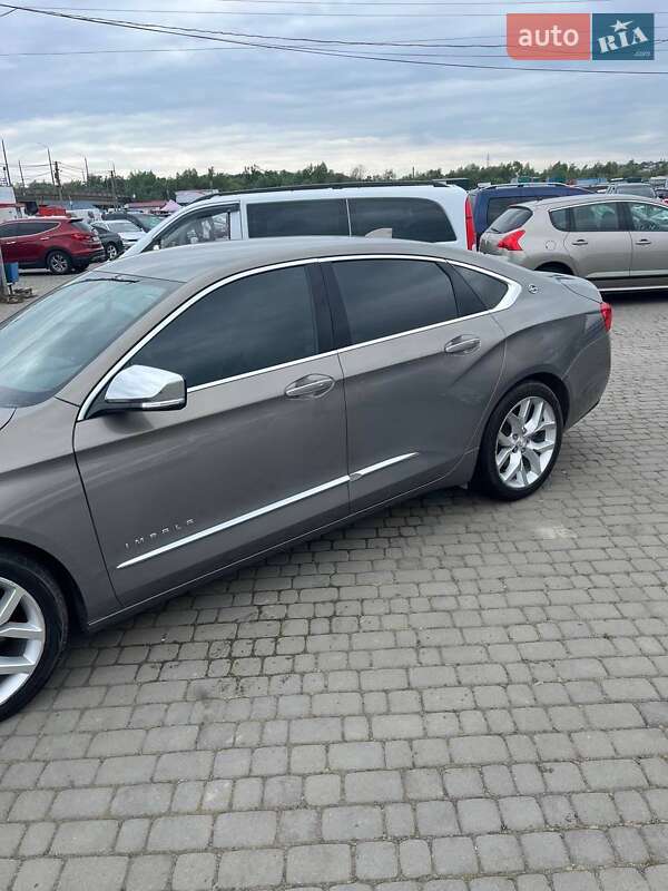 Седан Chevrolet Impala 2019 в Черновцах