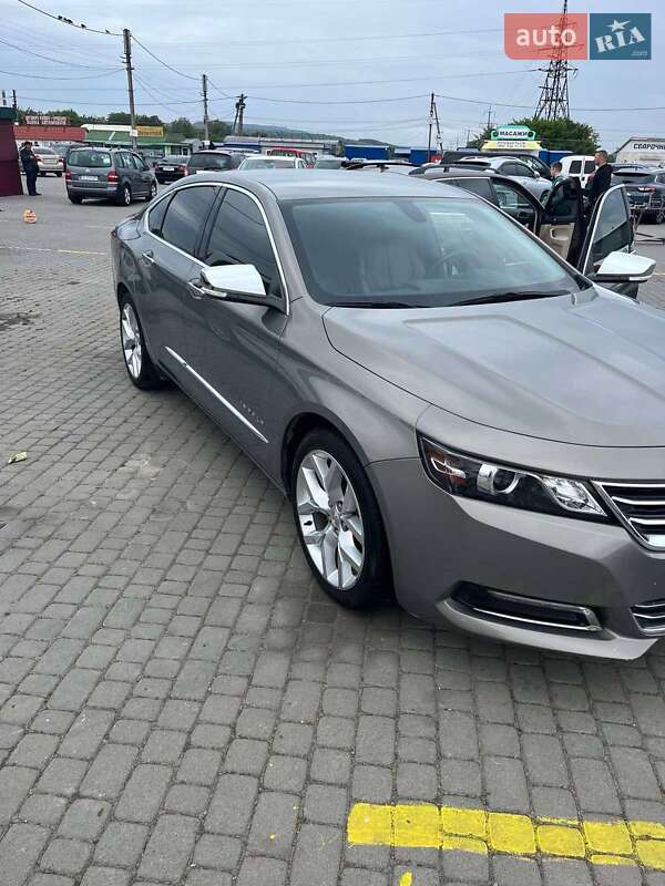 Седан Chevrolet Impala 2019 в Черновцах