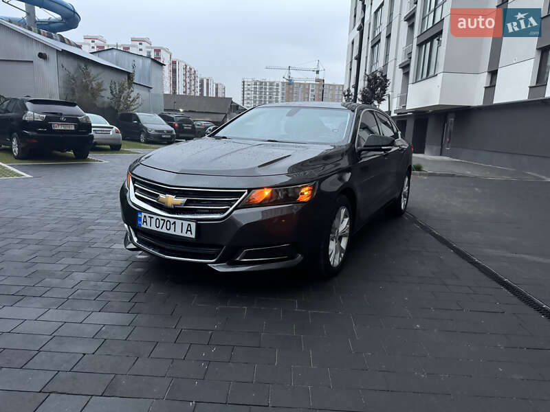 Седан Chevrolet Impala 2013 в Івано-Франківську