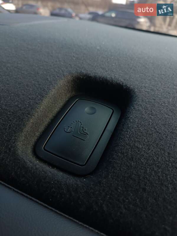 Седан Chevrolet Impala 2013 в Днепре