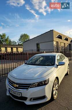Седан Chevrolet Impala 2016 в Киеве