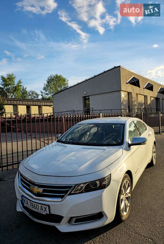 Седан Chevrolet Impala 2016 в 