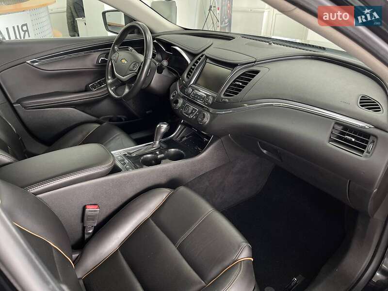 Седан Chevrolet Impala 2019 в Киеве