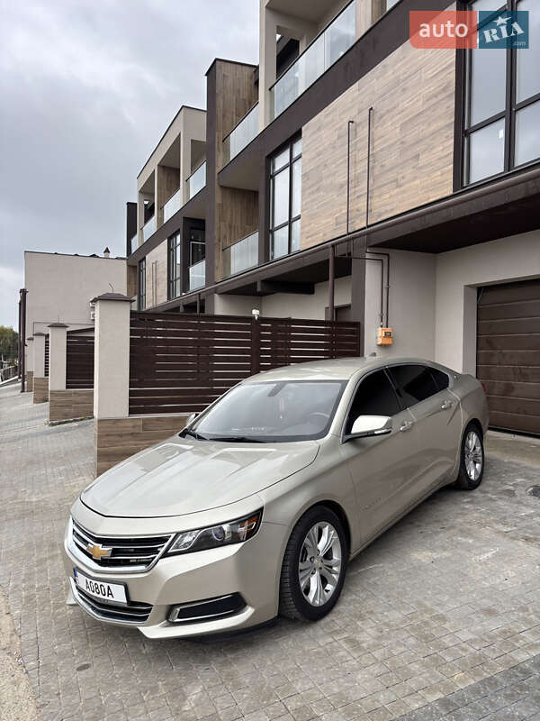 Седан Chevrolet Impala 2015 в Одессе
