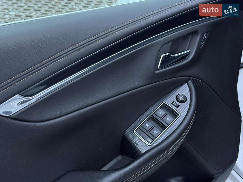 Седан Chevrolet Impala 2018 в Івано-Франківську