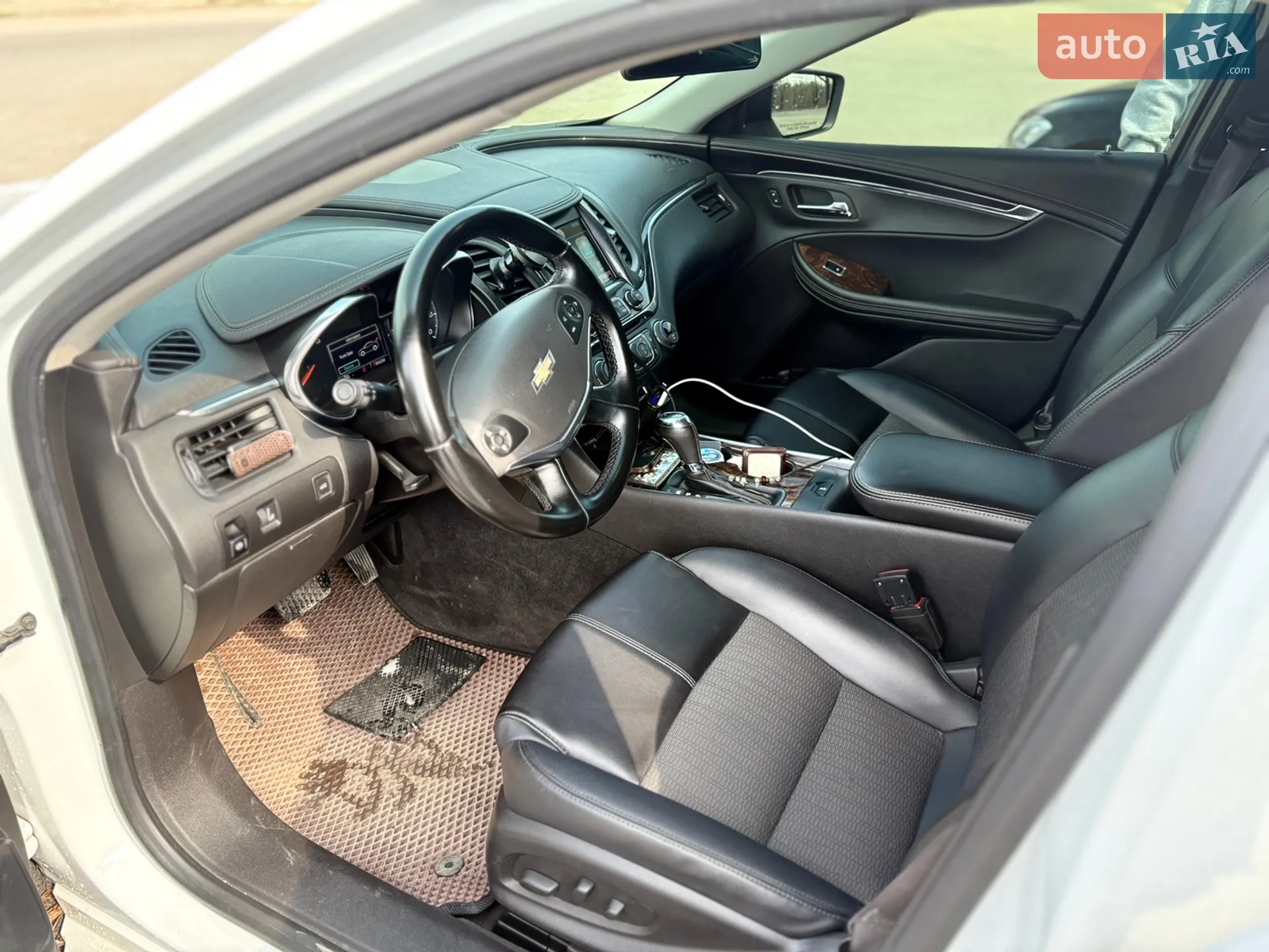 2014 Chevrolet Impala - мініатюра 12