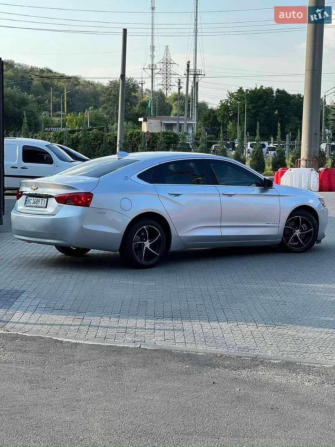 2016 Chevrolet Impala - мініатюра 3