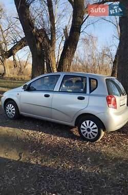 Седан Chevrolet Kalos 2003 в Остер