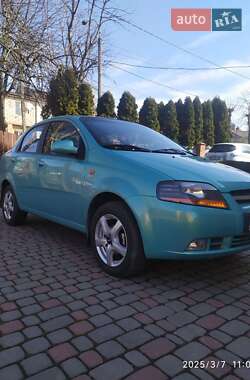 Седан Chevrolet Kalos 2005 в Рівному