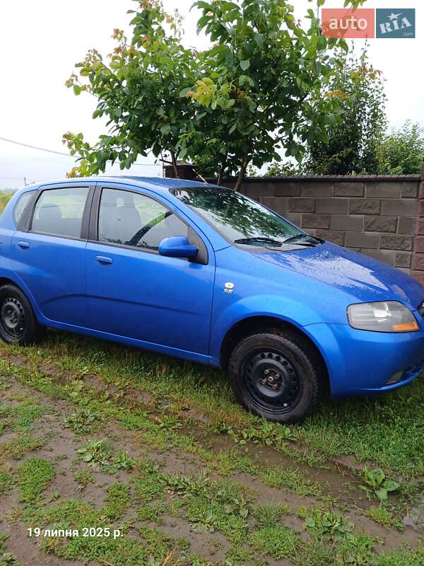 Хэтчбек Chevrolet Kalos 2007 в Городище