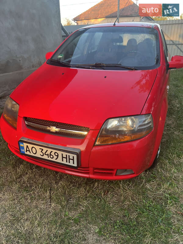 Хетчбек Chevrolet Kalos 2005 в Соломонове
