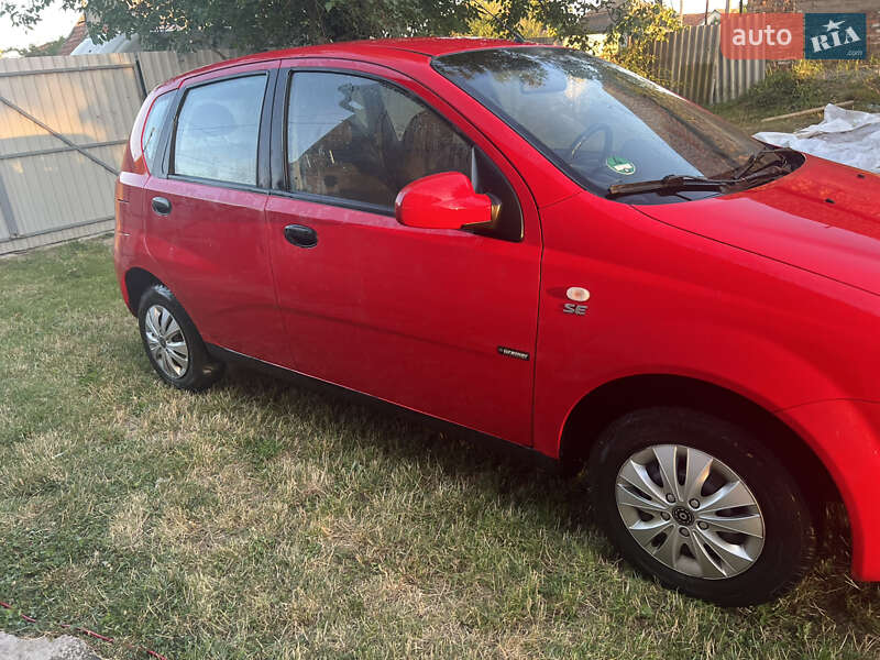 Хетчбек Chevrolet Kalos 2005 в Соломонове