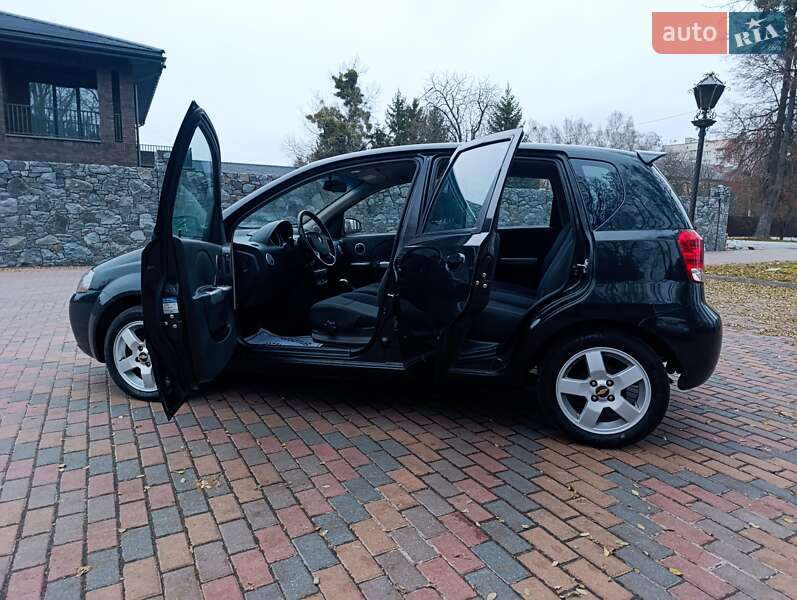 Хетчбек Chevrolet Kalos 2008 в Звягелі