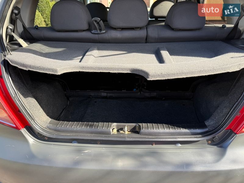 Хетчбек Chevrolet Kalos 2005 в Косові