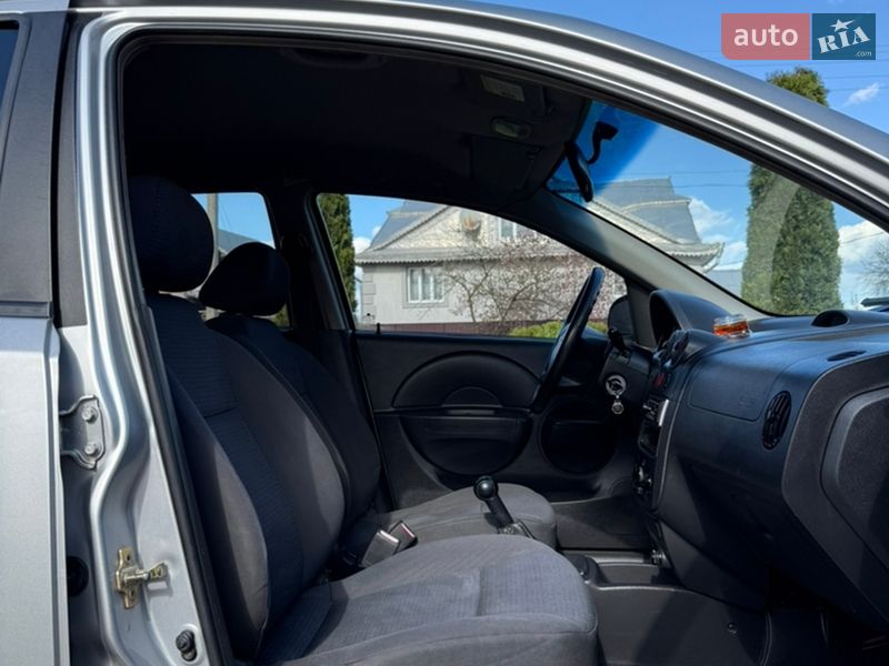 Хетчбек Chevrolet Kalos 2005 в Косові