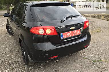 Хэтчбек Chevrolet Lacetti 2006 в Киеве