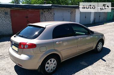 Хэтчбек Chevrolet Lacetti 2008 в Покровске